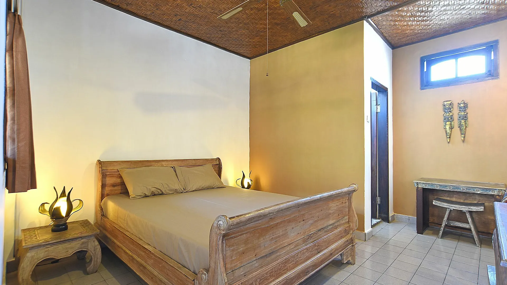 Hotel Puri Agung Homestay Kuta Lombok